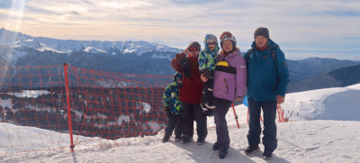 Нянечка вынесла Мишутку и сказала: «Иди к маме»