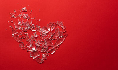 Приемная мама не знает, что делать?